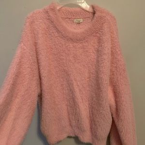 PINK FLUFFY SWEATER
